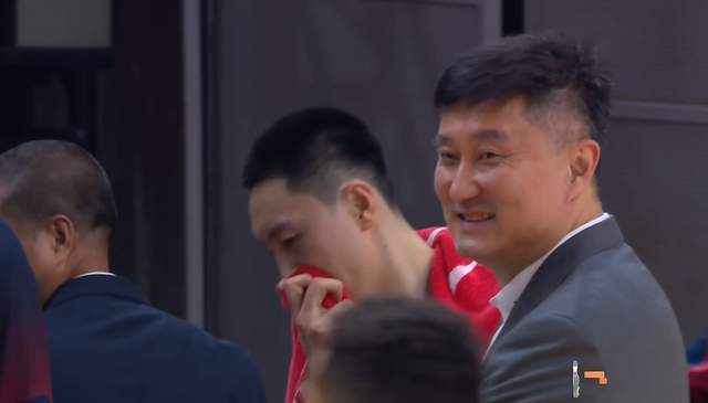 亿万28-广东为何40分惨败？赛后杜锋给出了答案，没想到又甩锅了，真无语