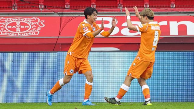 亿万28大舞台-德甲“养狼”再掀高潮，3名日本国脚4天内先后登陆