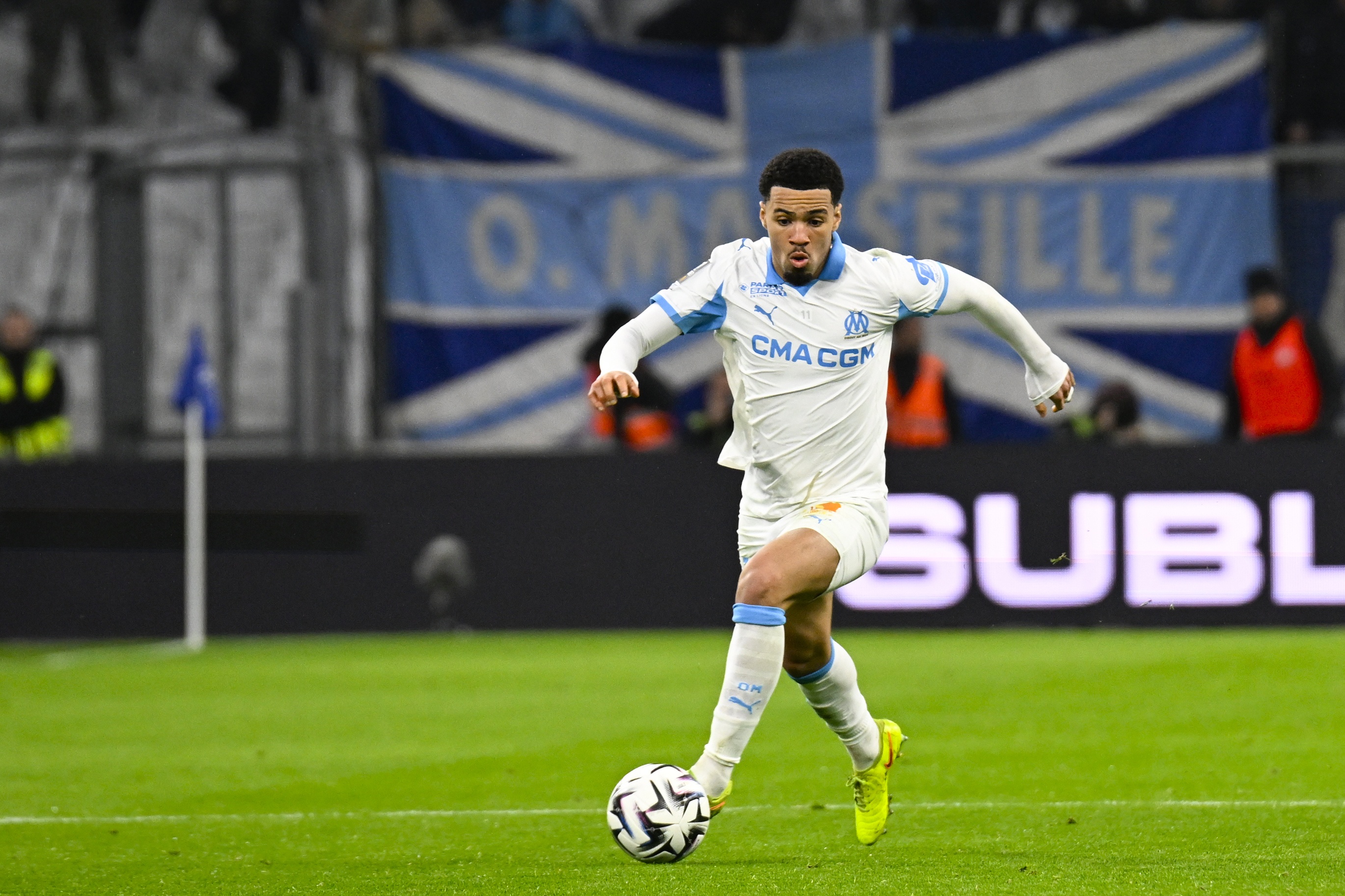 亿万28-马赛主帅谈恩瓦内里失点：我从不因球员罚失点球而加以指责