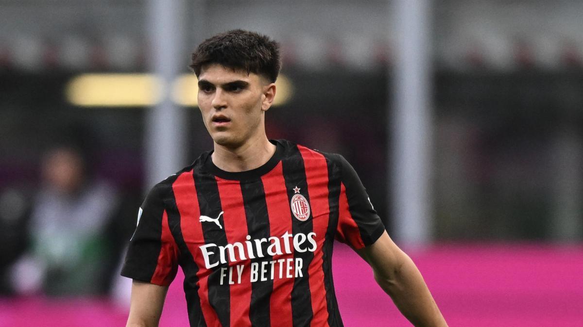 尤利亚诺盛赞巴尔泰萨吉:本赛季表现很出彩,不辜负米兰培养